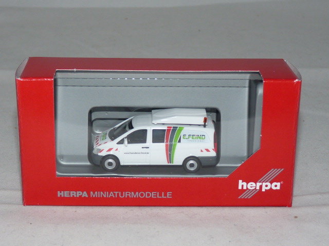 Herpa Modellauto Mercedes Benz Vito BF3 "Enrico Feind Frästechnik" - Maßstab 1:87, Detailgetreu