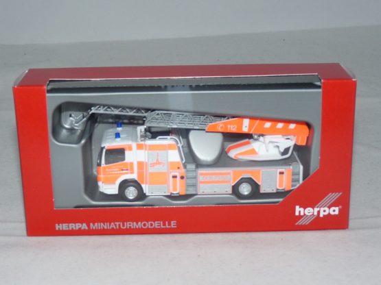 Herpa MB Atego \'10 Drehleiter pompiers Kassel 096119 