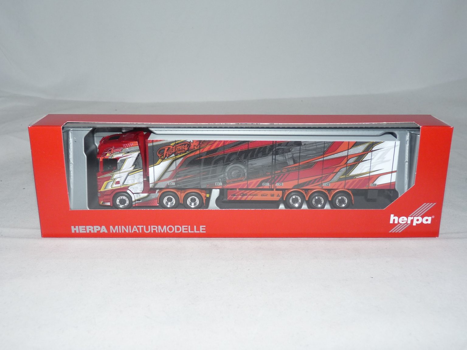 Herpa Scania CS 20 HD Kühlkoffer-Sattelzug „GESUKO“ – Detailgetreues Modell Im Maßstab 1:87