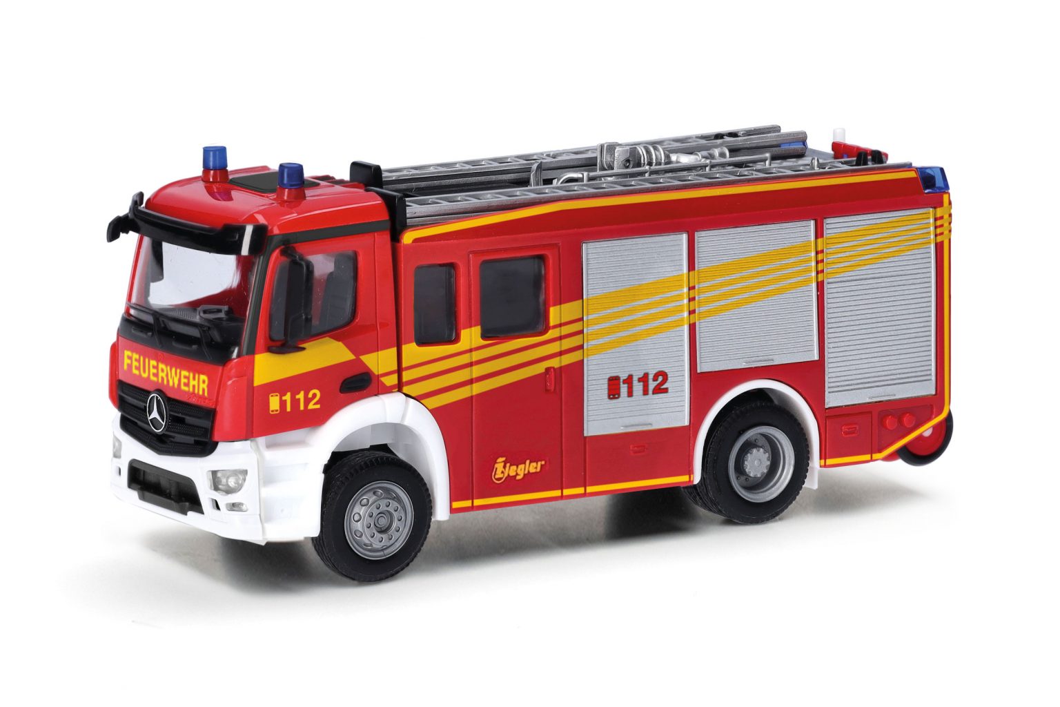 herpa 098168 Mercedes-Benz Actros S HLF 2000 Feuerwehr 1:87 NEU + OVP ...