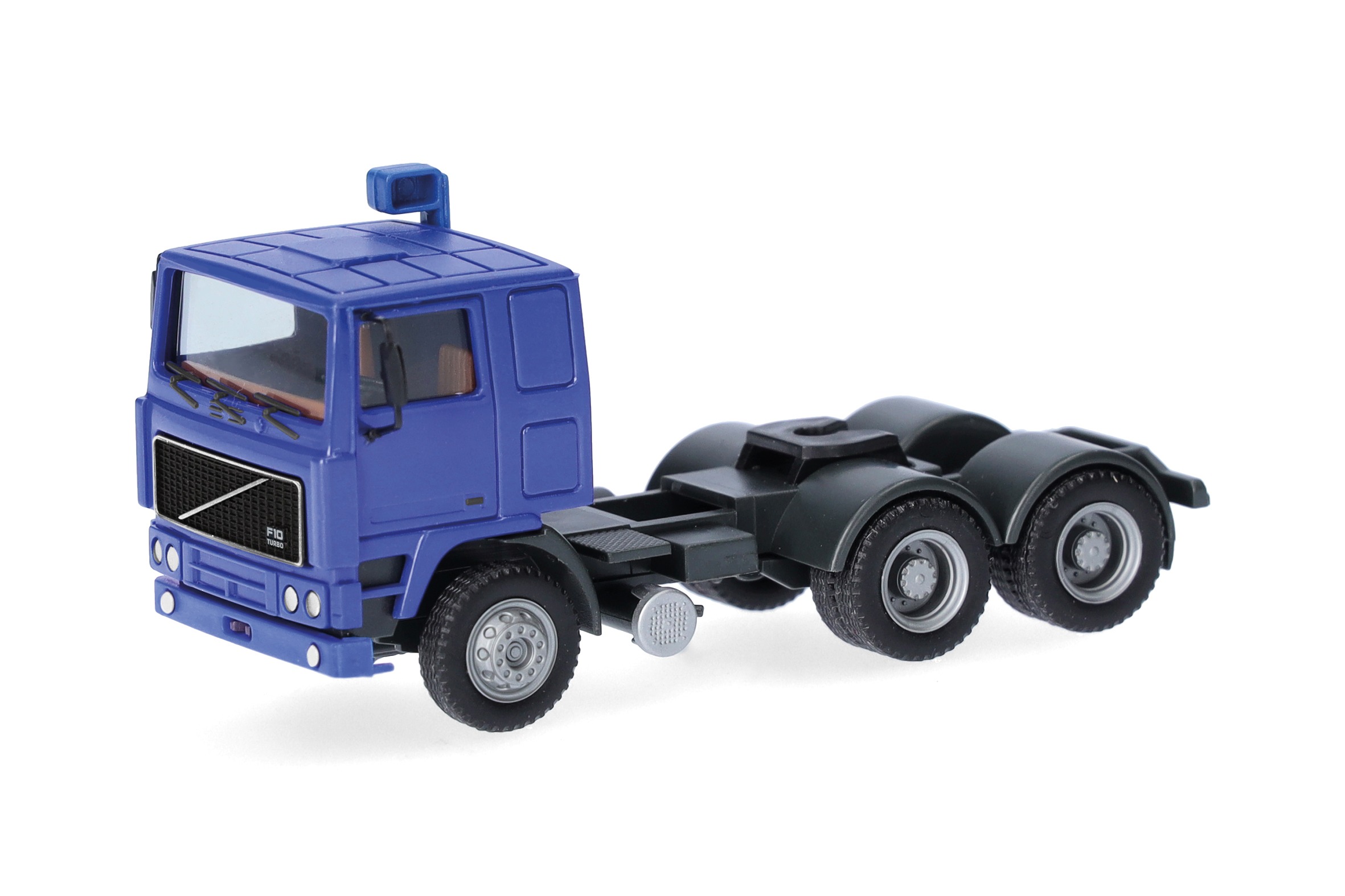 318082 Vorbestellung herpa 318082 Volvo F10 Flachdach Zugmaschine 3-achs - ultramarinblau 1:87 NEU + OVP – Bild 1
