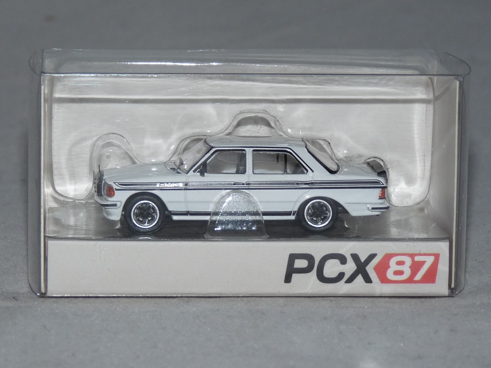 4052176897270 4052176897270