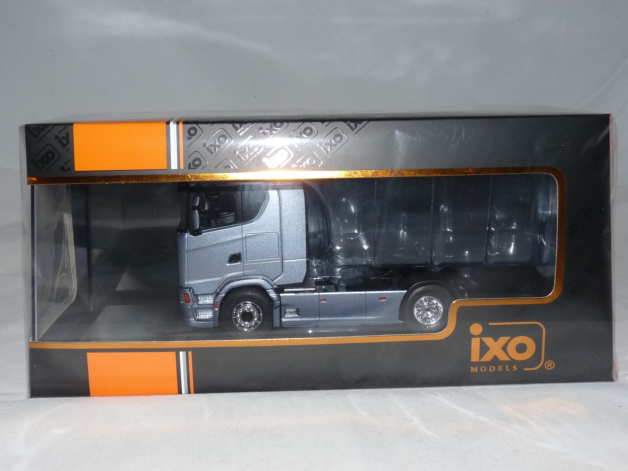 4895102349340 4895102349340