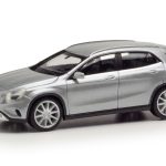 Vorbestellung herpa 038317-004 Mercedes-Benz GLA - iridiumsilber 1:87 NEU + OVP
